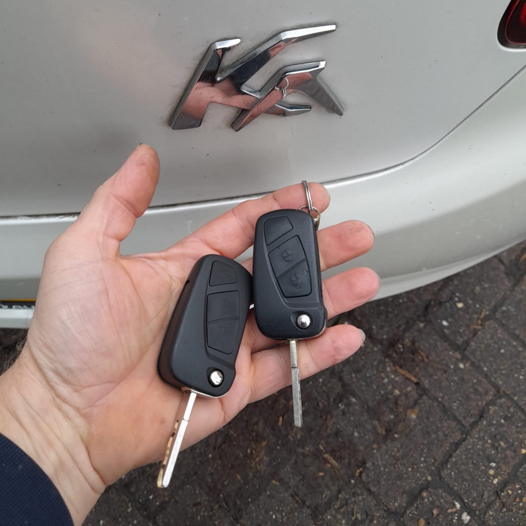 Autosleutel bijmaken met afstandsbediening Hendrik 